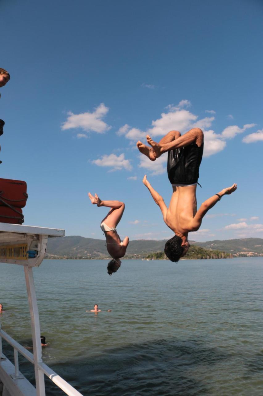 Camping Village Punta Navaccia Tuoro sul Trasimeno Exteriér fotografie
